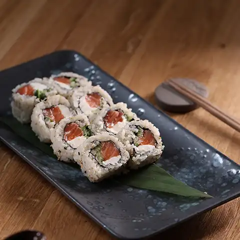 PHILADELPHIA SAKE ROLL