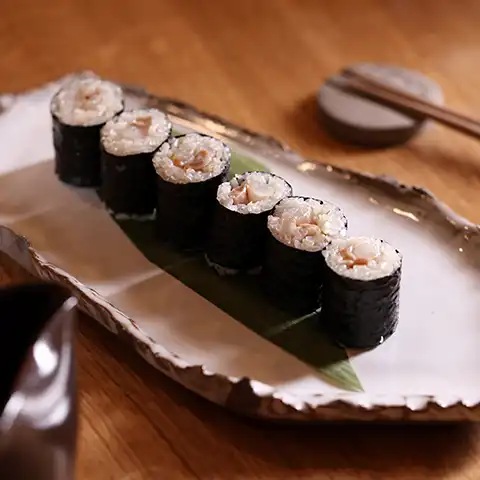 SUZUKI MAKI