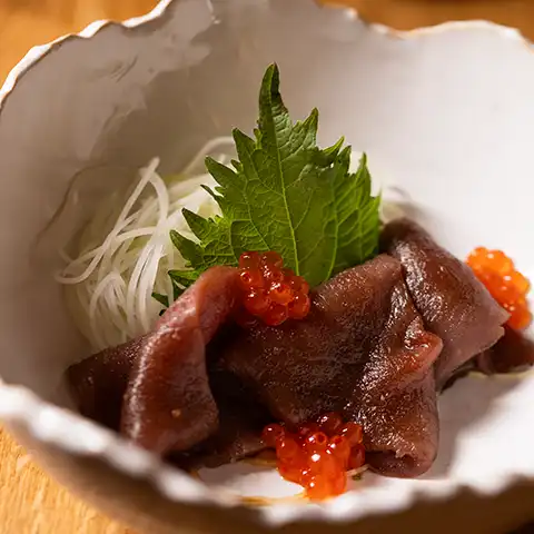 Sashimi tunczyk akami