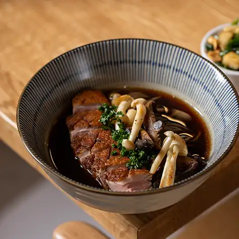 KAMO NANBAN SOBA Restauracja Domo