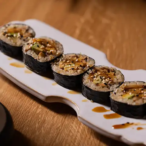 yuba shitake maki restauracja domo radom